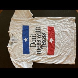 Don’t Mess With Texas t shirt